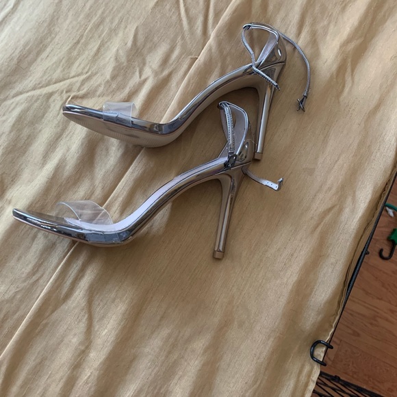 Shoes - Picture 2 of 2